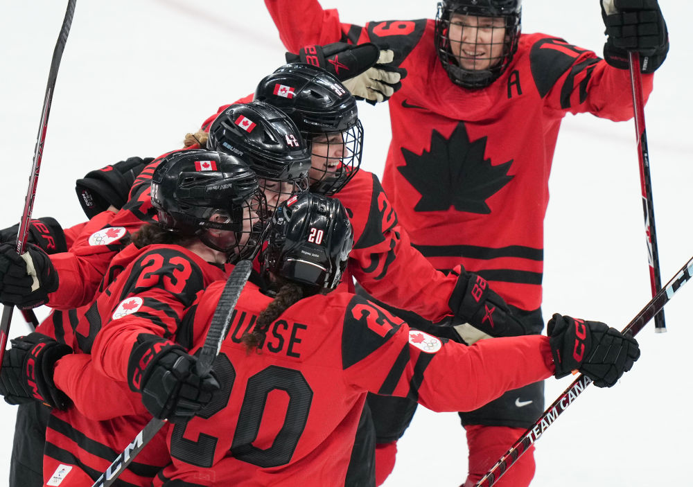 faker巅峰对线卢本伟-爱游戏娱乐